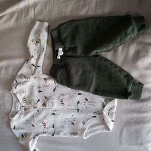 6 month Carter's set